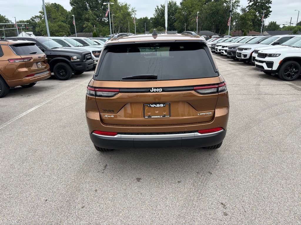 New 2026 Copper Shino Metallic Clearcoat Jeep Limited image 3