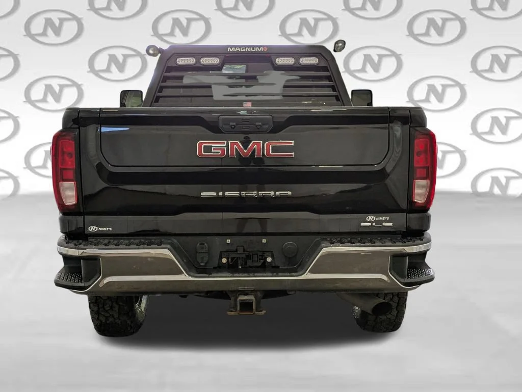 Used 2024 Onyx Black GMC SLE image 20