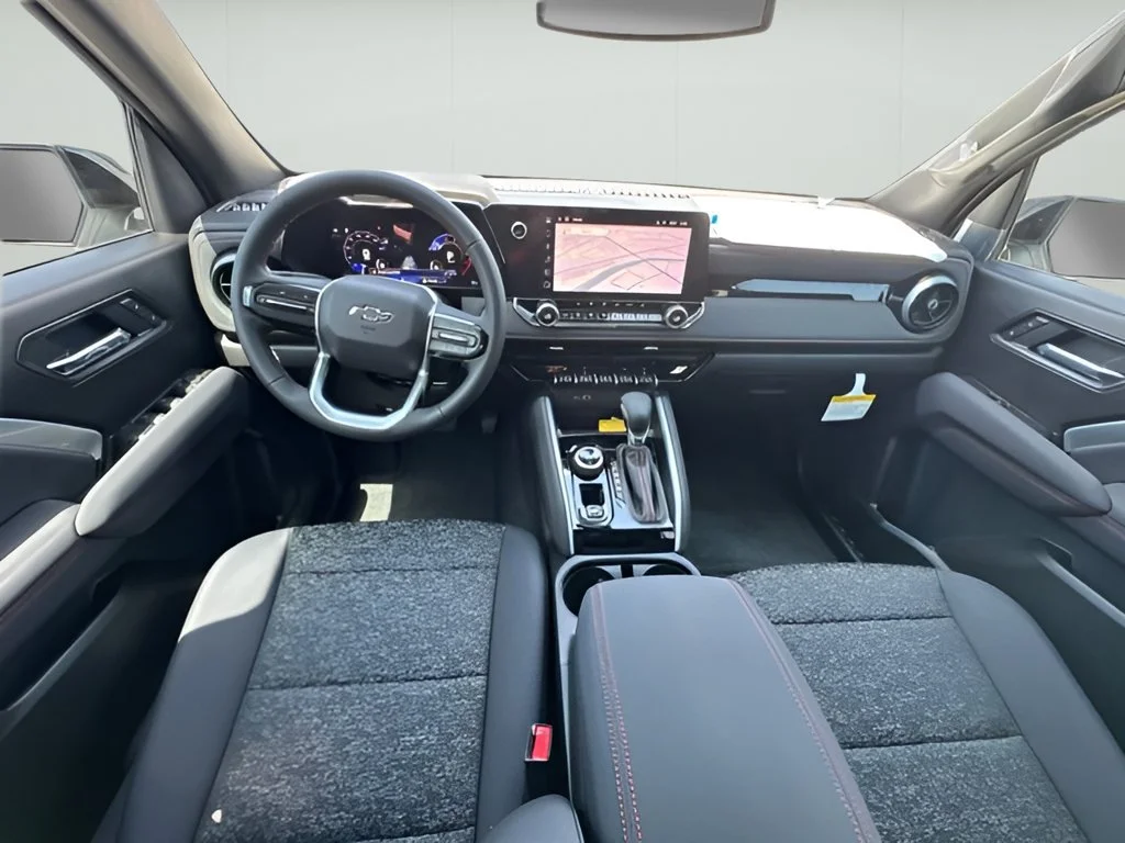 New 2026 Summit White Chevrolet Z71 image 19