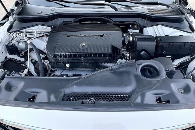 Used 2023 White Acura Technology image 9