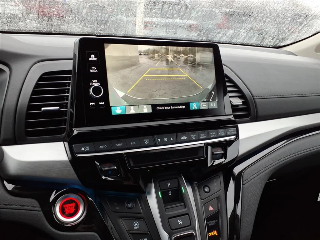 2026 Honda Odyssey Touring - Photo 15