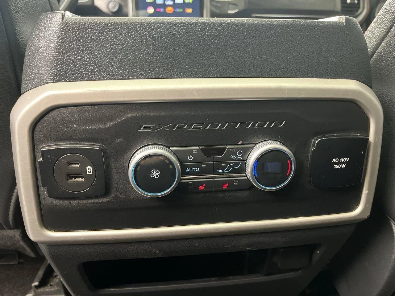 Used 2022 Black Ford Limited image 15