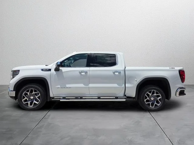 2026 GMC Sierra 1500 SLT - Photo 3