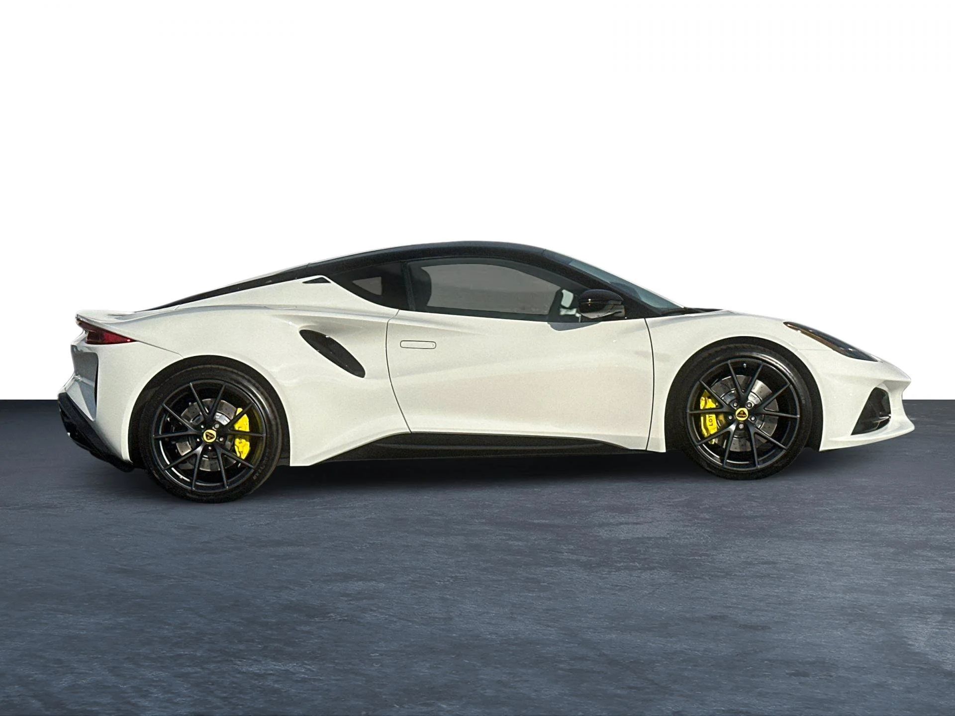 Used 2026 White Lotus V6 SE image 8