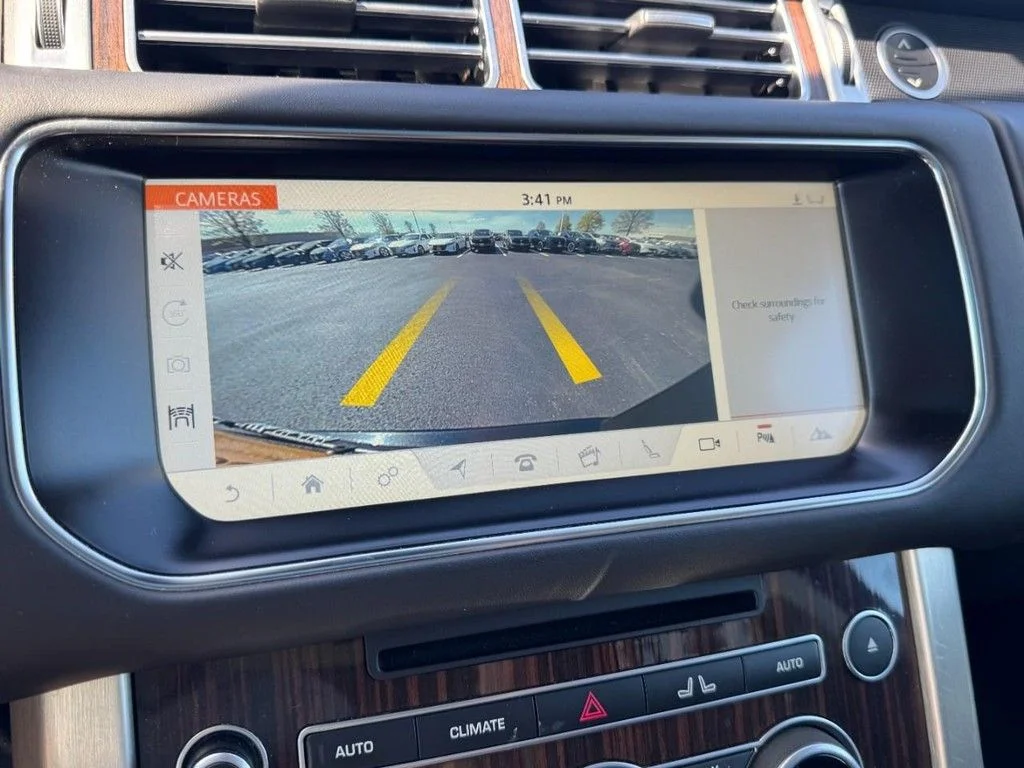 Used 2017 Santorini Black Land Rover HSE image 24