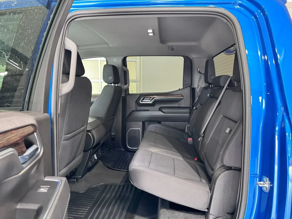2023 GMC Sierra 1500 Elevation - Photo 10