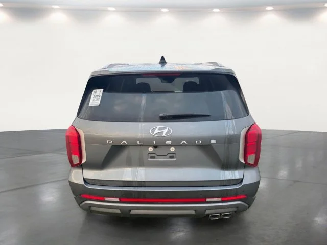 Used 2024 Gray Hyundai SEL image 17