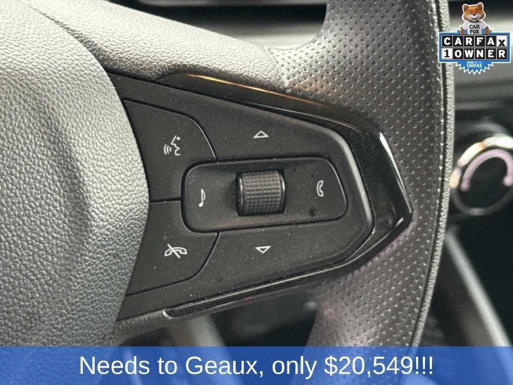 Used 2025 Black Chevrolet LT image 34