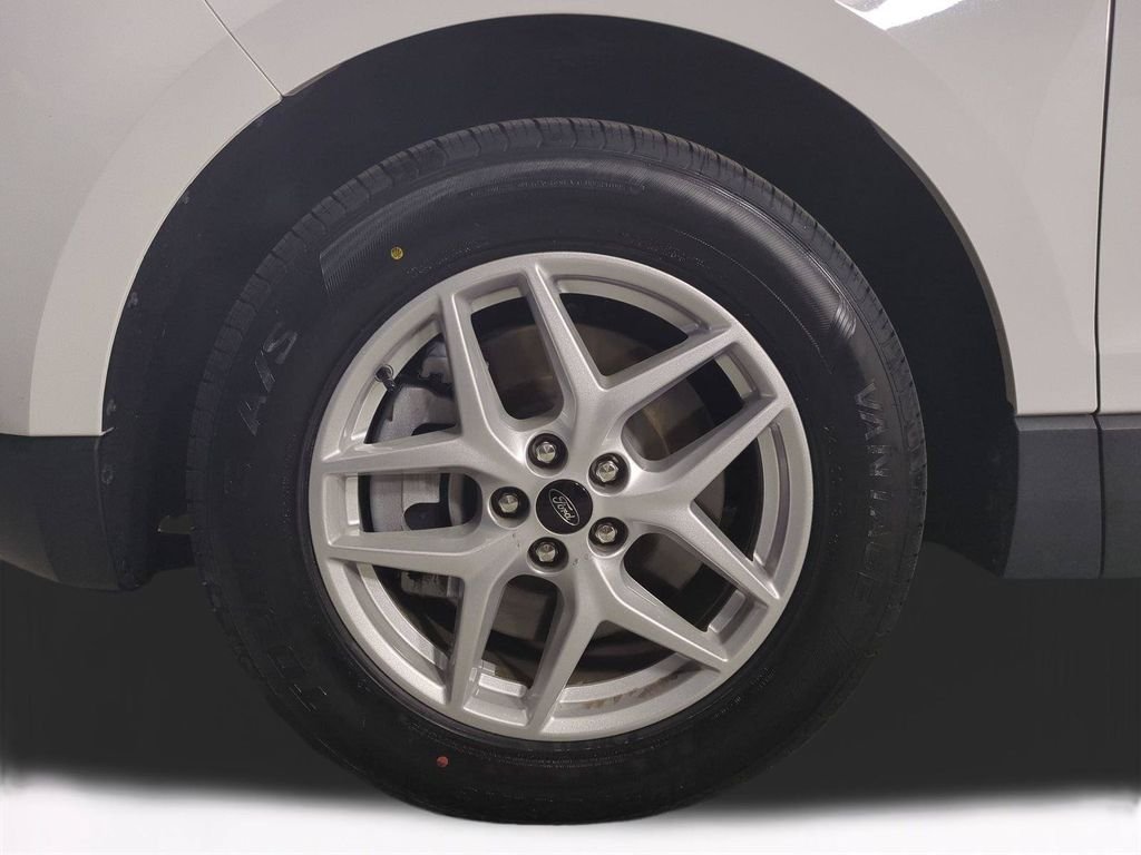 2024 Ford Edge SEL - Photo 11