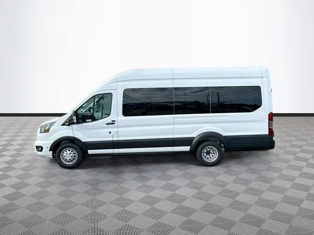 New 2026 Oxford White Ford  image 3