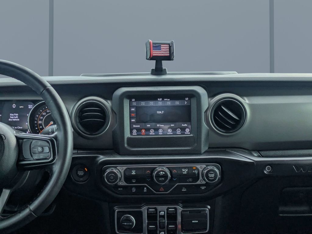 Used 2022 White Jeep Unlimited Willys image 16