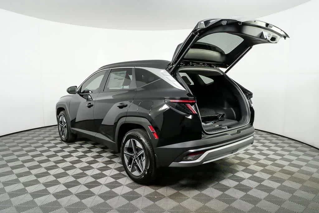 New 2026 Ash Black Hyundai SEL Convenience image 8