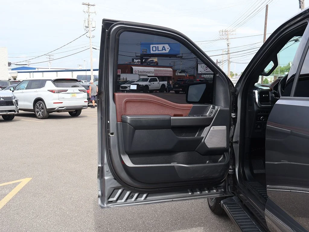 Used 2023 Gray Ford Lariat image 22