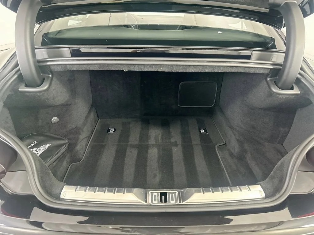 Used 2023 Spectre Metallic Bentley  image 25