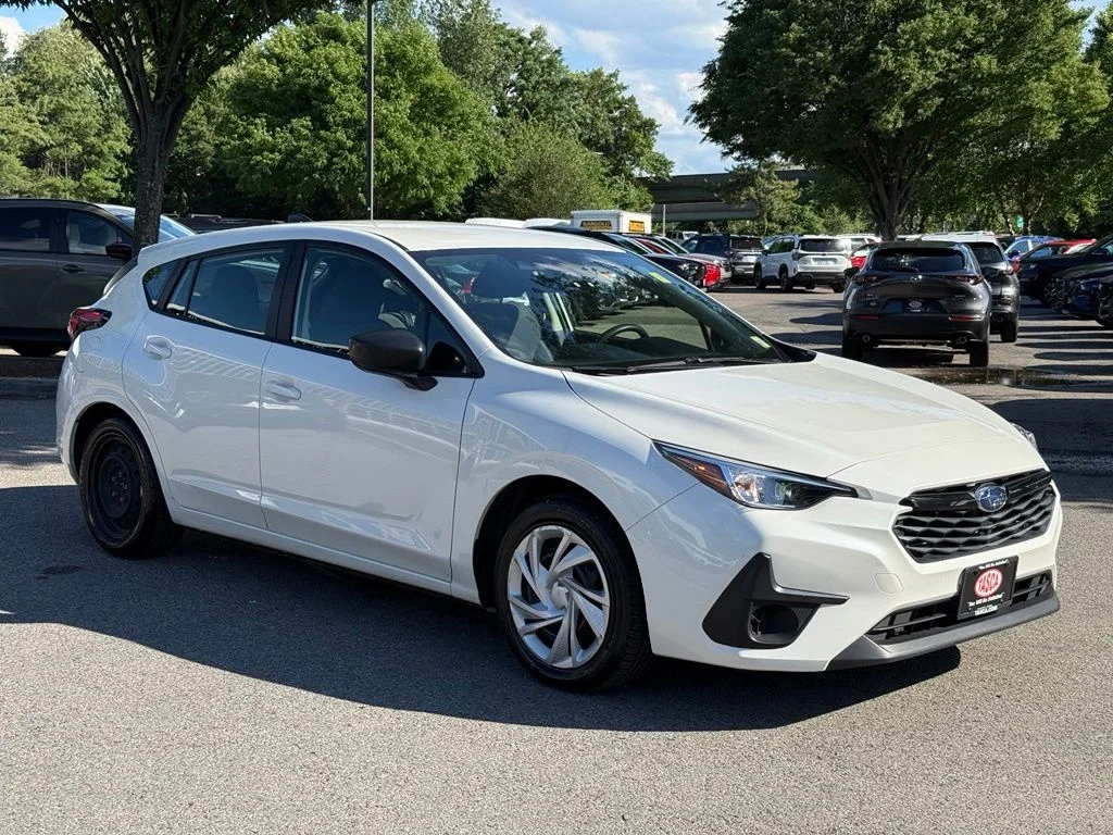 Used 2024 White Subaru Base image 1