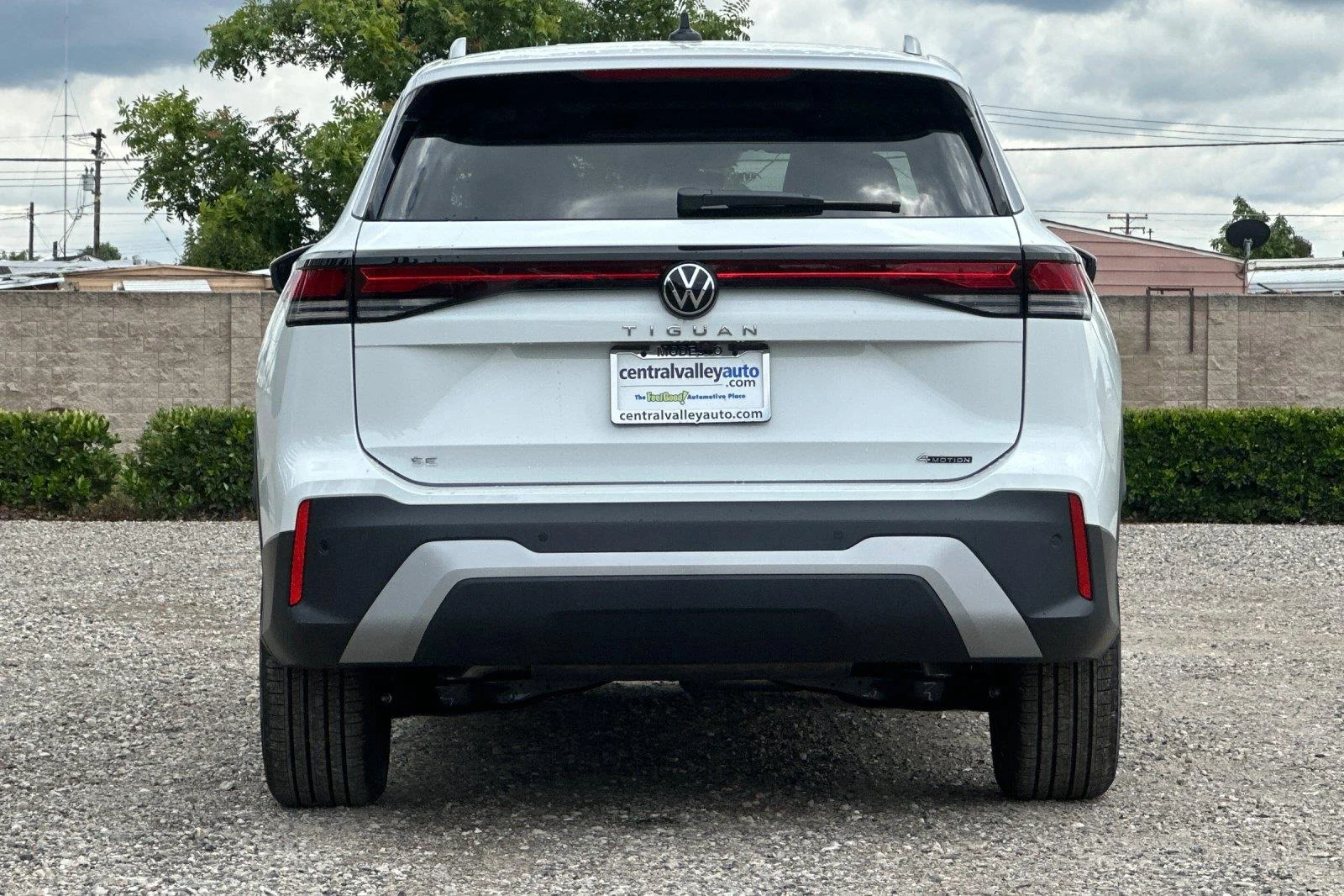 New 2026 Pure White Volkswagen SE image 5