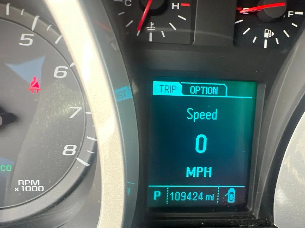 Used 2017 White Chevrolet LS image 4