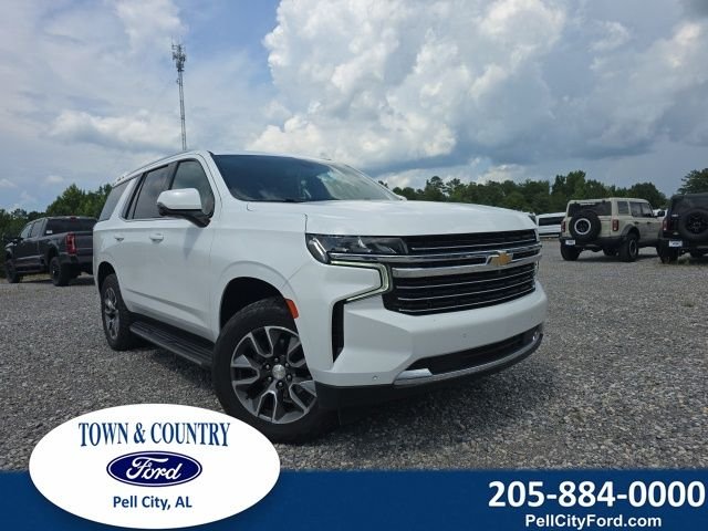 Used 2021 Summit White Chevrolet LT image 1