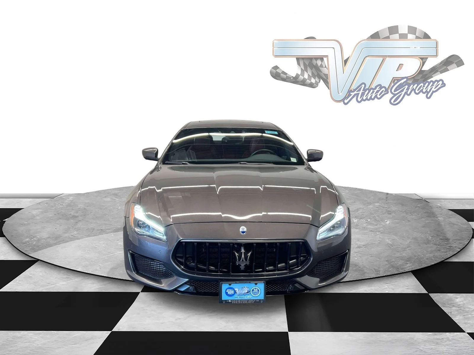 Used 2022 Gray Maserati Modena Q4 image 2