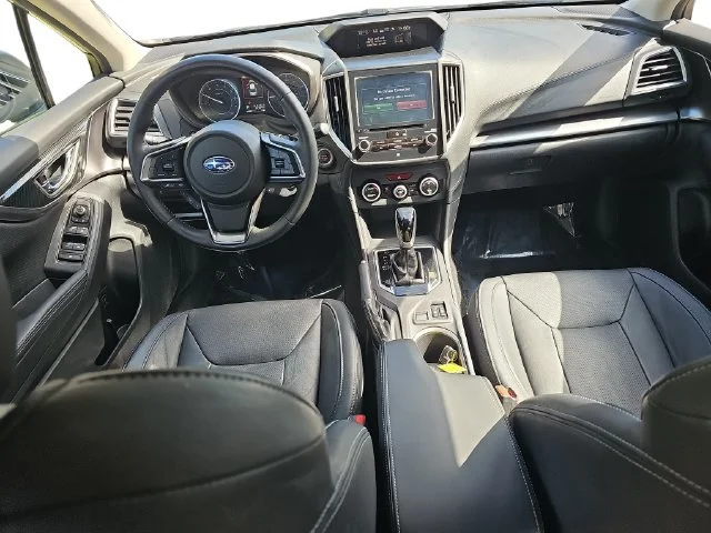 Used 2017 Silver Subaru 2.0i Limited image 9