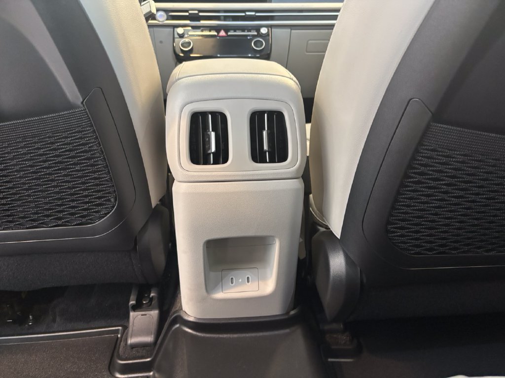 Used 2025 Gray Hyundai Limited image 27