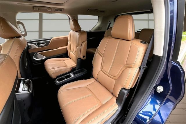 Used 2025 Blue INFINITI SENSORY image 25