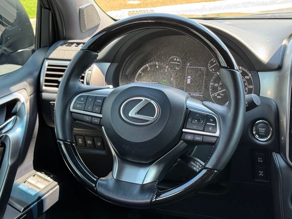 Used 2023 Black Lexus 460 image 30