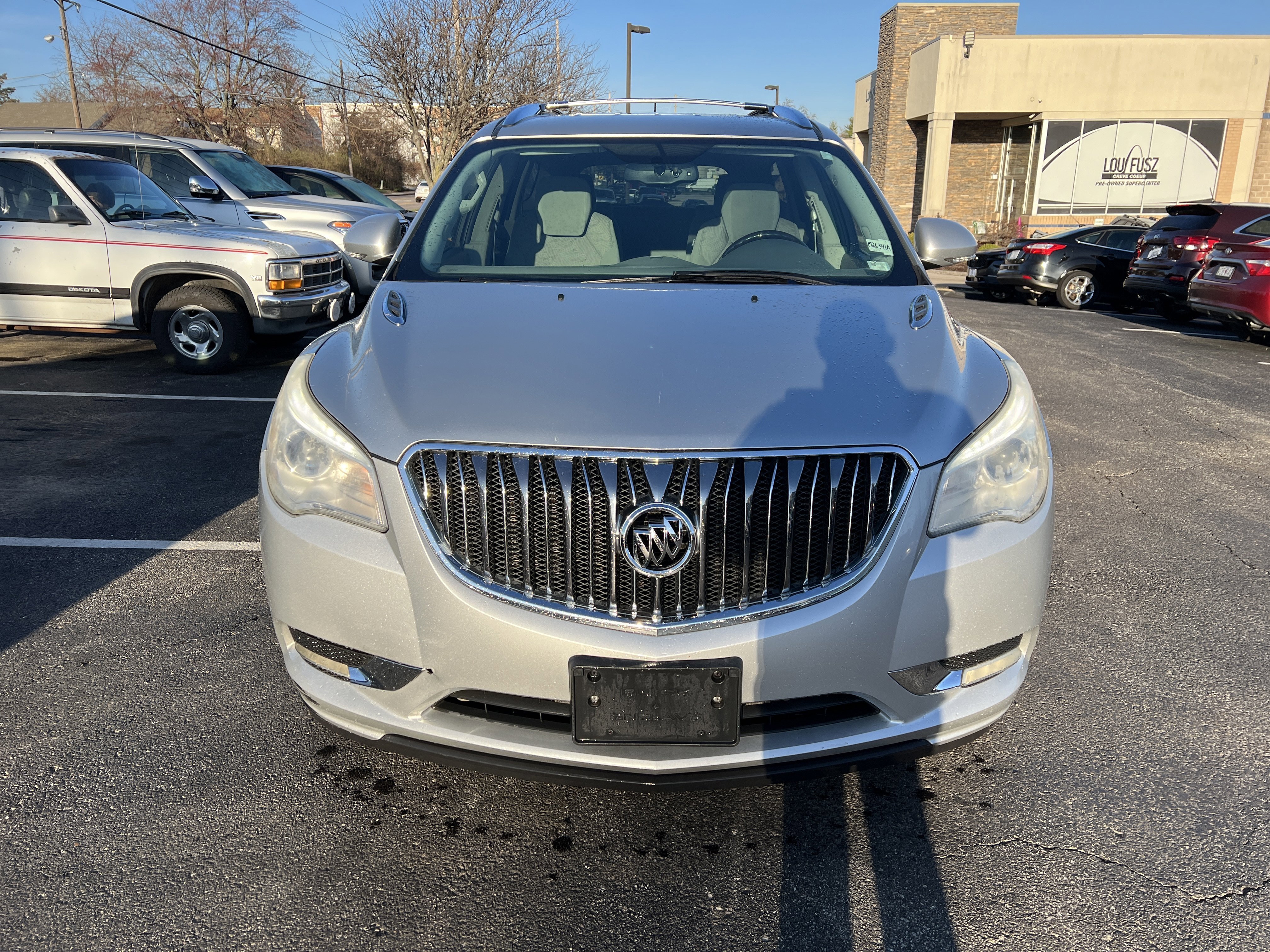 Used 2014 Buick Enclave Convenience with VIN 5GAKRAKD9EJ229252 for sale in Creve Coeur, MO