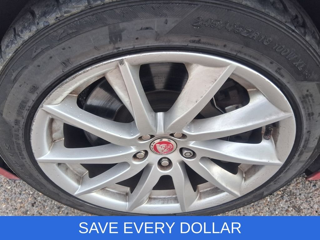Used 2017 Red Jaguar Base image 9