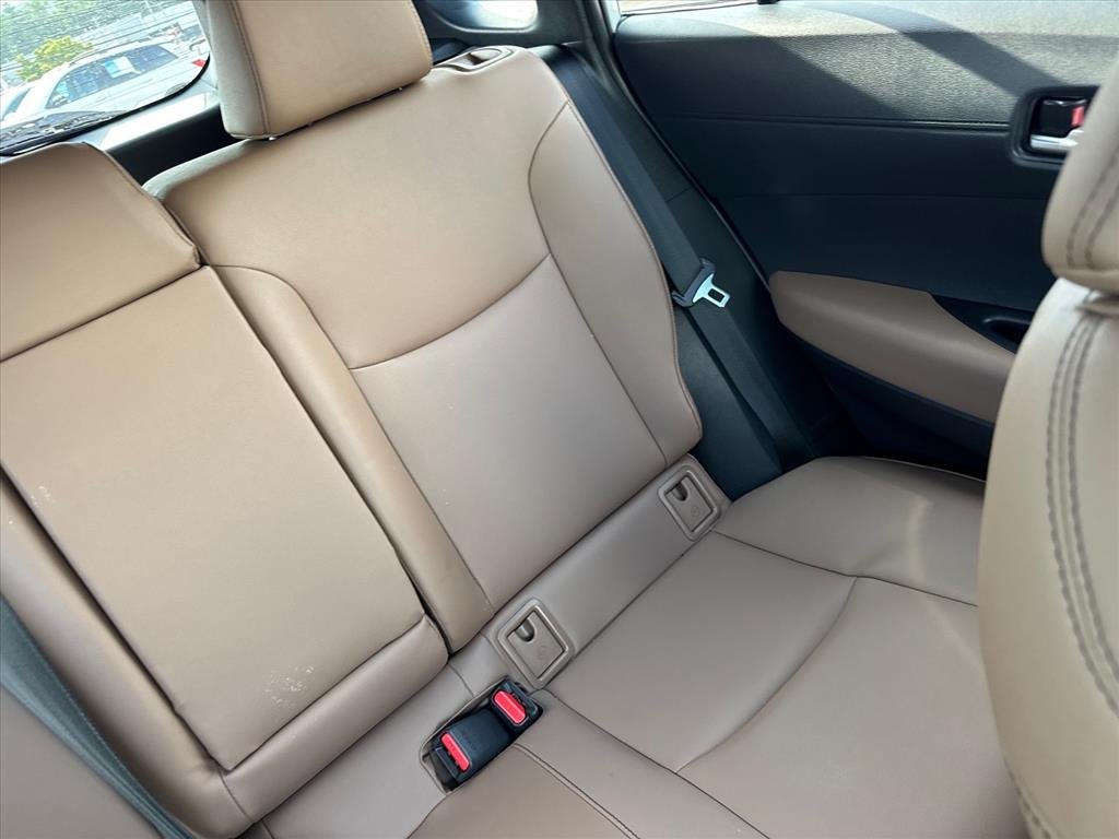 Used 2026 Wind Chill Pearl Toyota XLE image 18