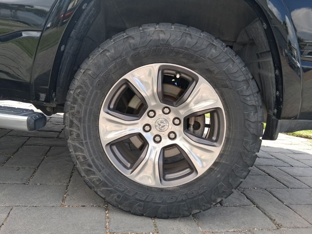 Used 2020 Black Ram Laramie image 19