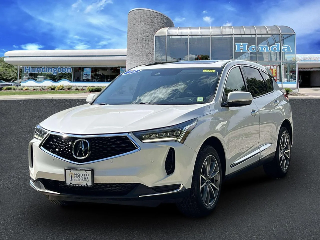 Used 2023 Platinum White Pearl Acura Technology Package image 3
