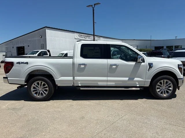 New 2026 Star White Metallic Tri-Coat Ford Lariat® image 9