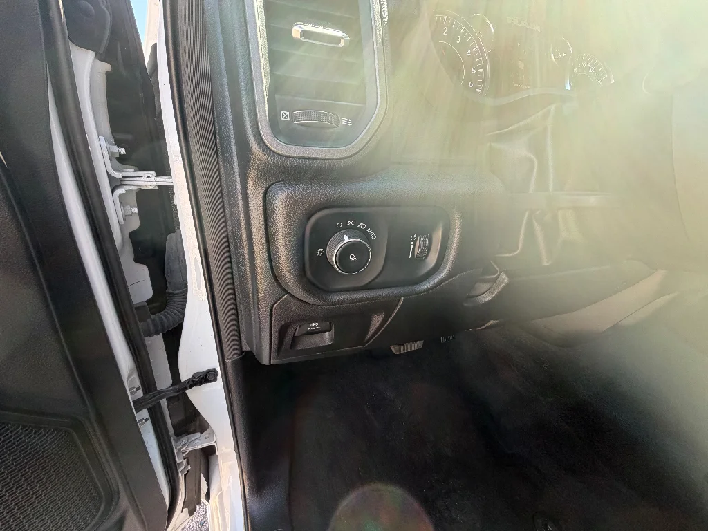 Used 2022 Bright White Clearcoat Ram Tradesman image 23
