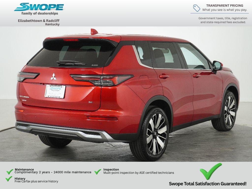Used 2025 Red Diamond Mitsubishi SE image 3