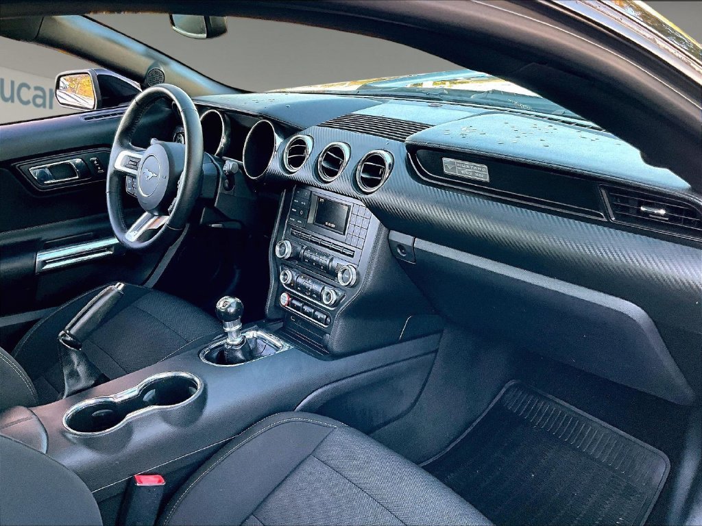 Used 2015 Black Ford V6 image 14