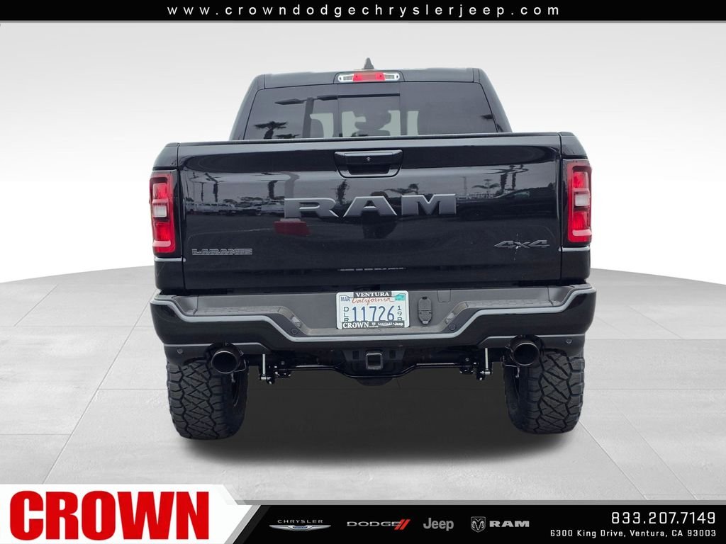 New 2026 Diamond Black Crystal Pearl-Coat Exterior Paint RAM Laramie image 6