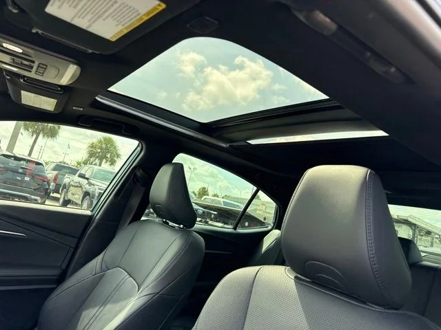 Used 2025  Toyota XSE image 3
