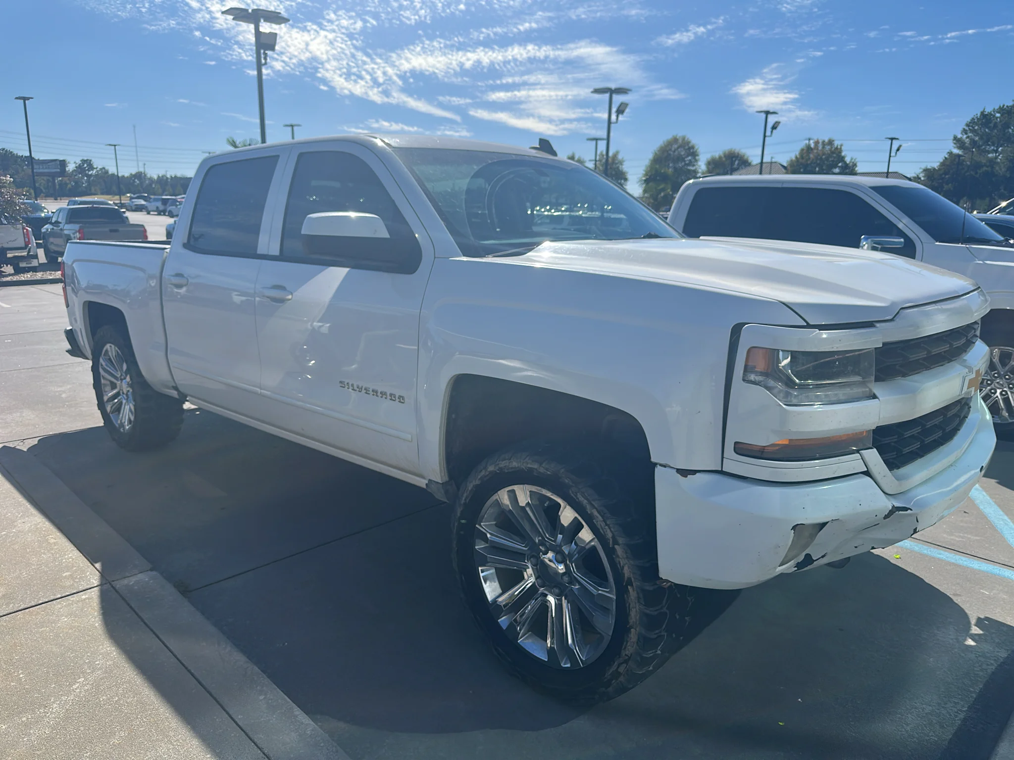 Used 2017 Summit White Chevrolet LT image 2