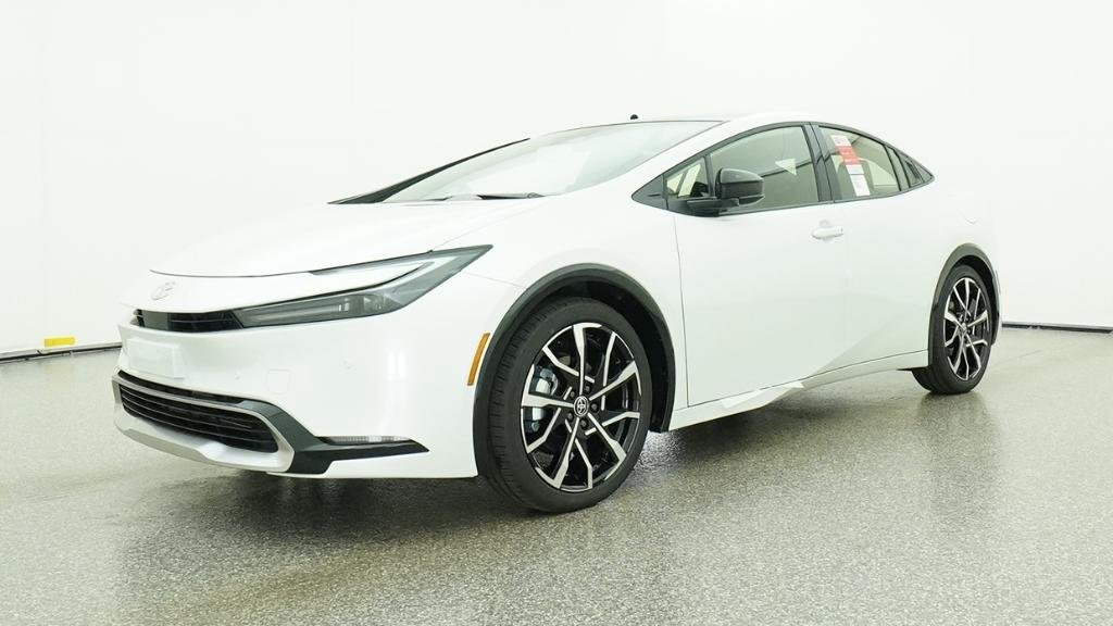 New 2026 Wind Chill Pearl Toyota XSE image 10