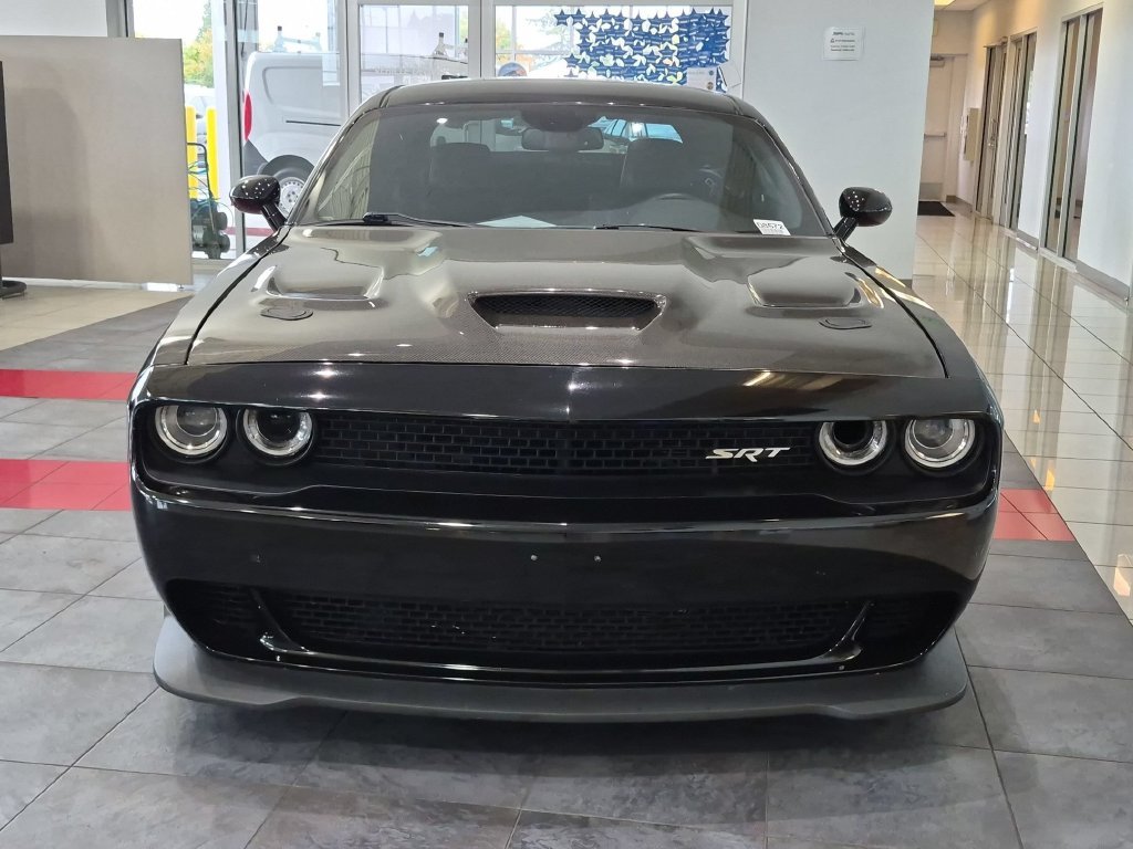 Used 2015 Black Dodge SRT Hellcat image 9