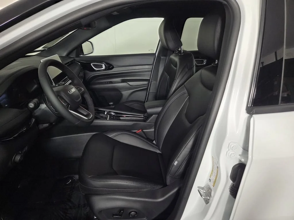 New 2026 Bright White Clearcoat Jeep Limited Altitude image 9