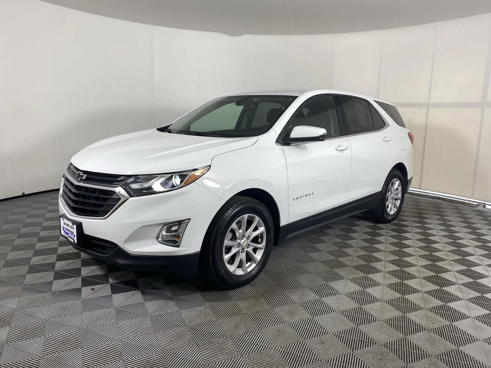Used 2019 Summit White Chevrolet LT image 10