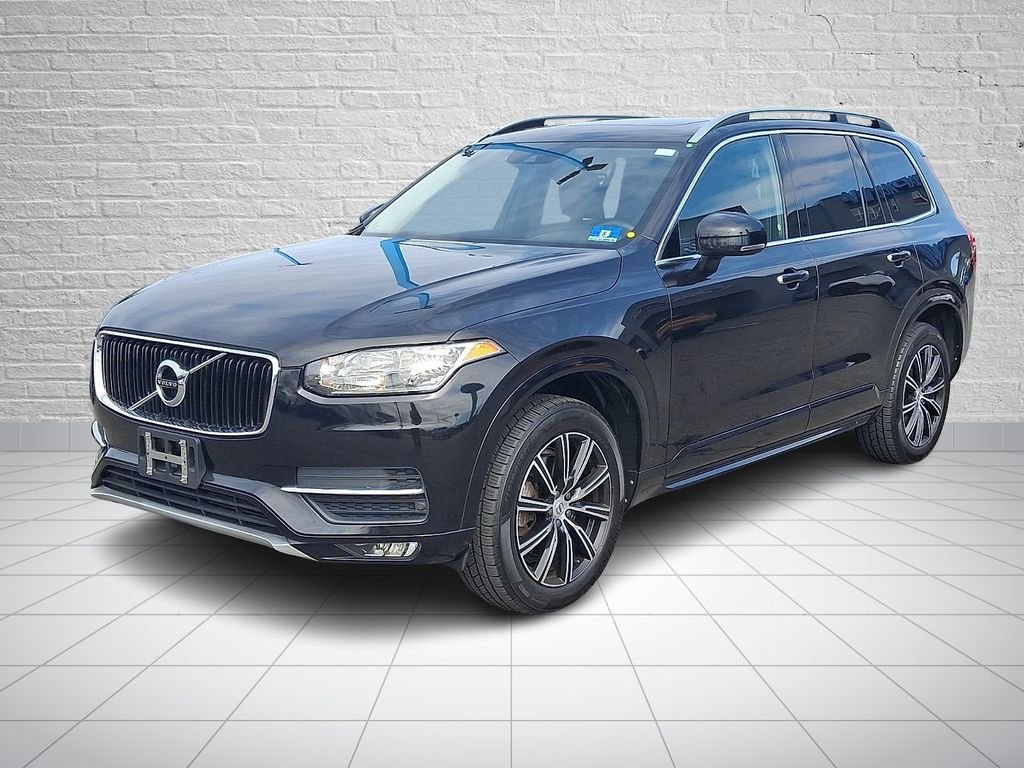 2016 Volvo XC90 Momentum