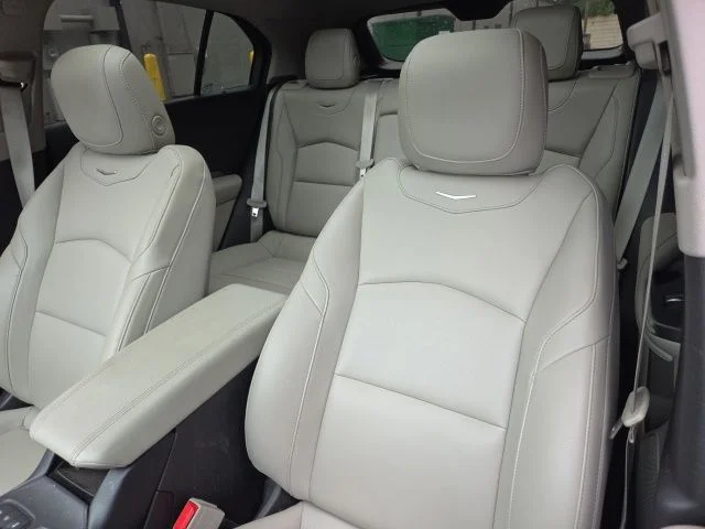 Used 2023 White Cadillac Luxury image 9