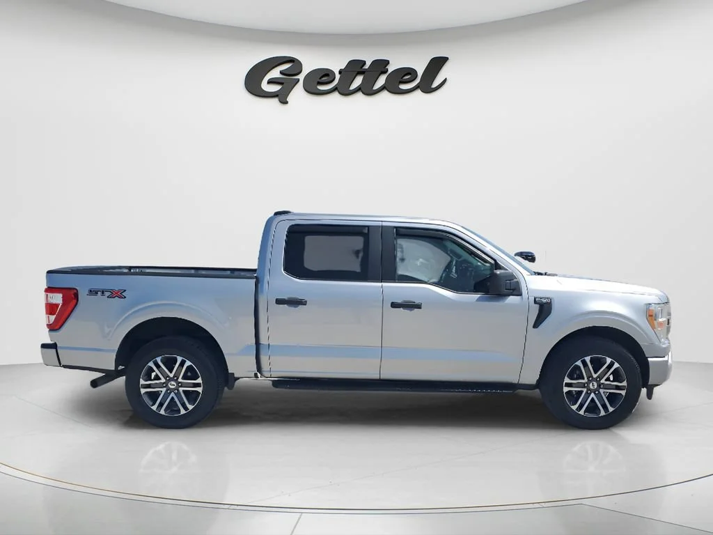 Used 2022 Silver Ford XL image 3