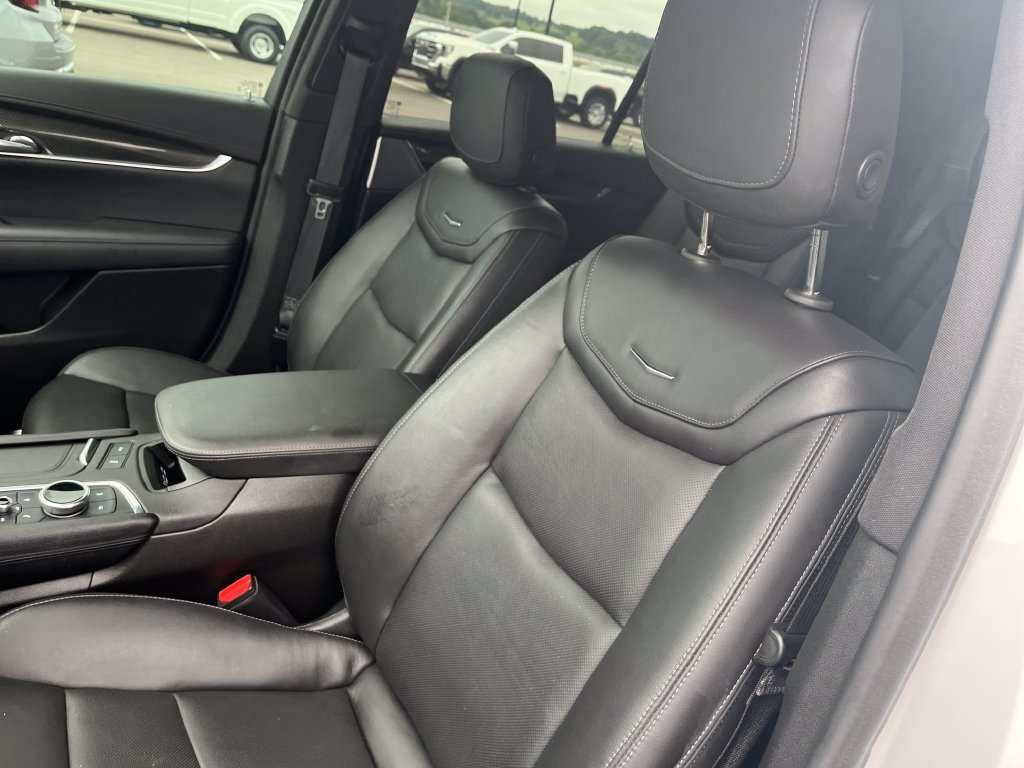 Used 2023 White Cadillac Sport image 13