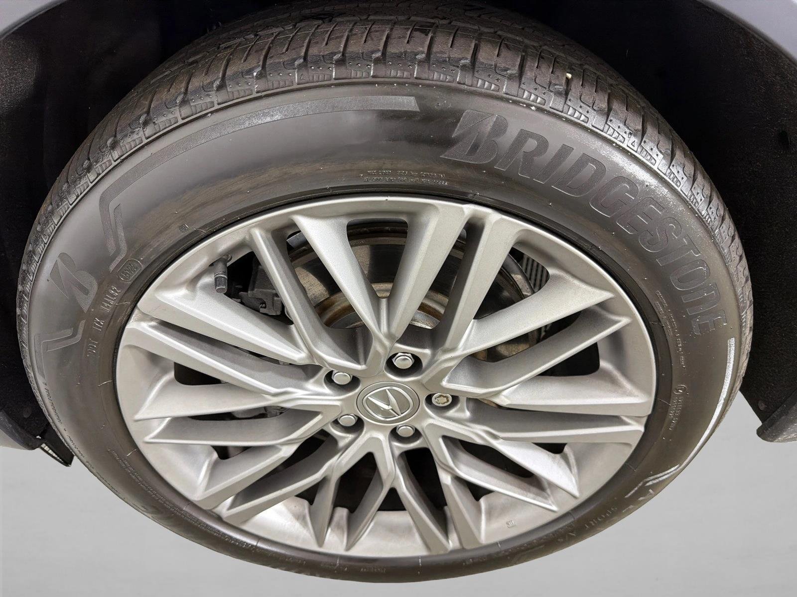 Used 2023 Silver Acura w/Advance Package image 13