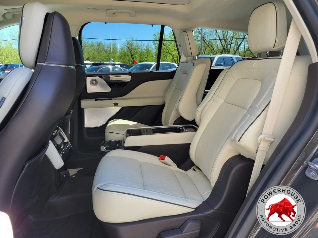 Used 2022 Gray Lincoln Black Label image 16