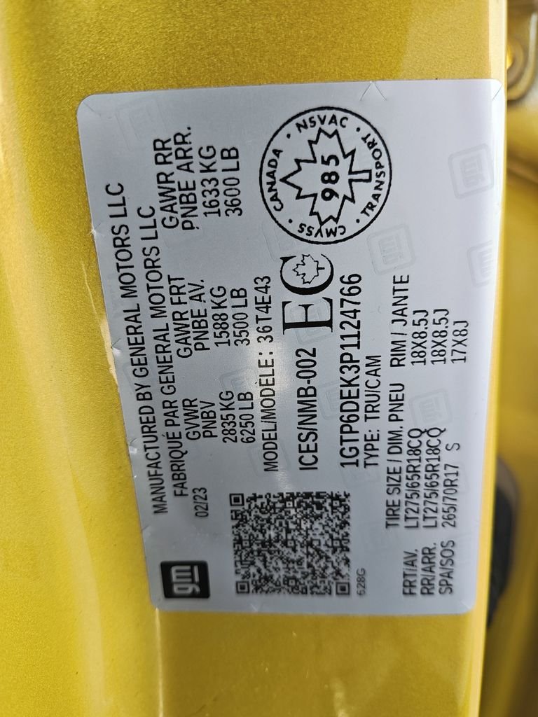 Certified Used 2023 Yellow GMC AT4 image 26